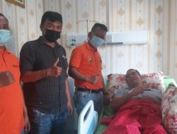 Jumat Barokah, Ketua Pewarta Jenguk Kapolsek Deli Tua Yang Sakit di RS Bhayangkara