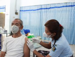 Warga Binaan Rutan 1 Medan Kanwil Kemenkumham Sumut Kembali Terima Dosis Vaksin Tahap II