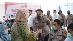 Polres Tanjung Balai Laksanakan Vaksinasi Booster Kepada Personil Dan Warga Kota Tanjung Balai