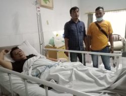 Wakil Pewarta Jenguk Ketua Pewarta Polrestabes Medan Yang Terbaring Sakit