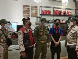 Tim Gabungan Patroli Beri Imbauan Prokes ke Lokasi Kuliner Jalan Gatot Subroto Medan