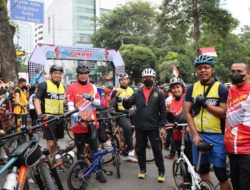 Kapolrestabes Medan Ikuti Fun Bike HUT Bhayangkara ke-76 Tahun