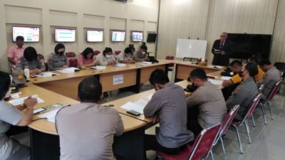 Personel Polrestabes Medan Beragama Nasrani Ikuti Binrohtal