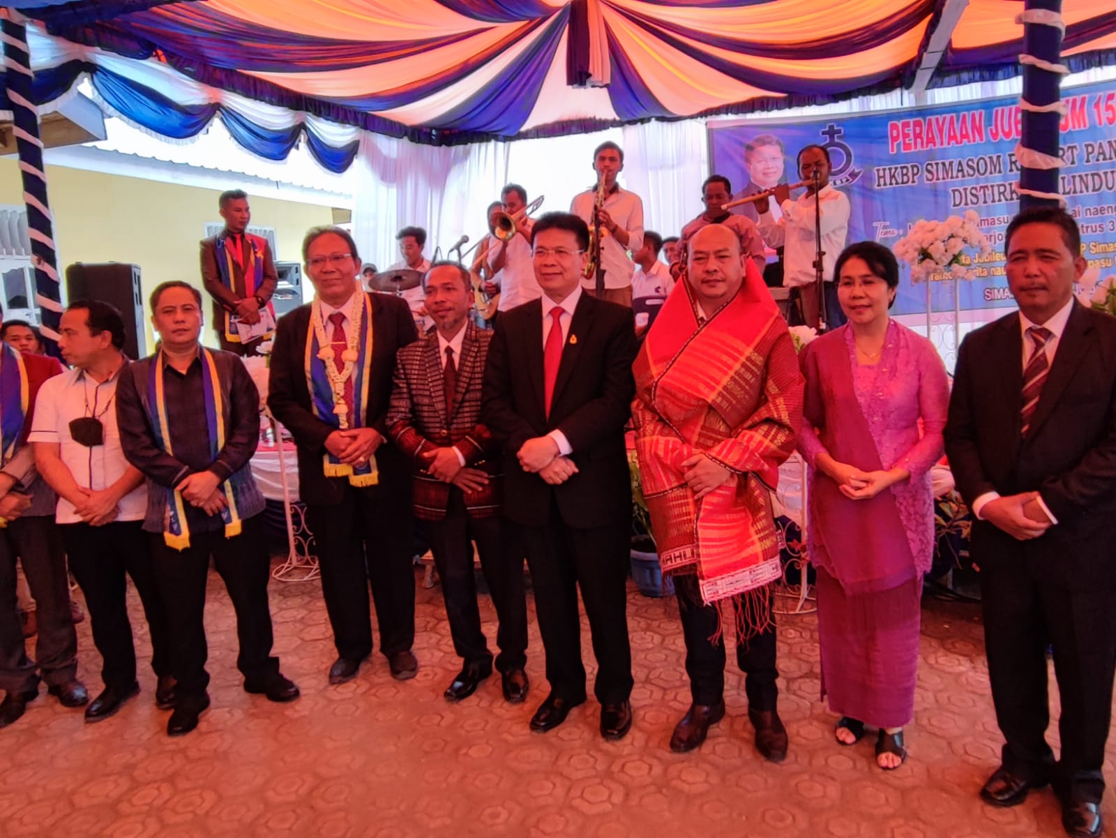 Bupati Tapanuli Utara Hadiri Perayaan Jubileum 150 Tahun HKBP Simasom Ressort Pansurnapitu Distrik II Silindung