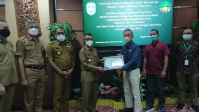Dukung Proklim, PT Pertamina EP Sangatta Field Terima Penghargaan Dari Pemkab Kutim