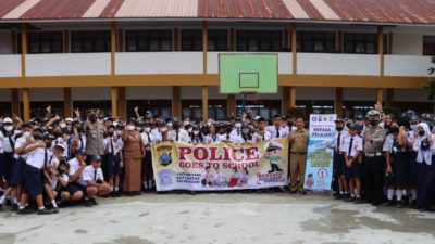 Sat Binmas Polres Dairi Goes To School Jadi Inspektur Upacara Bendera
