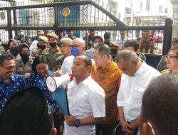 ‌Polrestabes Medan Kawal Unras Himpaud di Kantor Gubernur