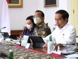 Presiden Jokowi Pimpin Rapat Terkait Evaluasi Proyek Strategis Nasional