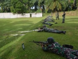 Prajurit Korem 022/Pantai Timur Tingkatkan Kemampuan Menembak Jatri