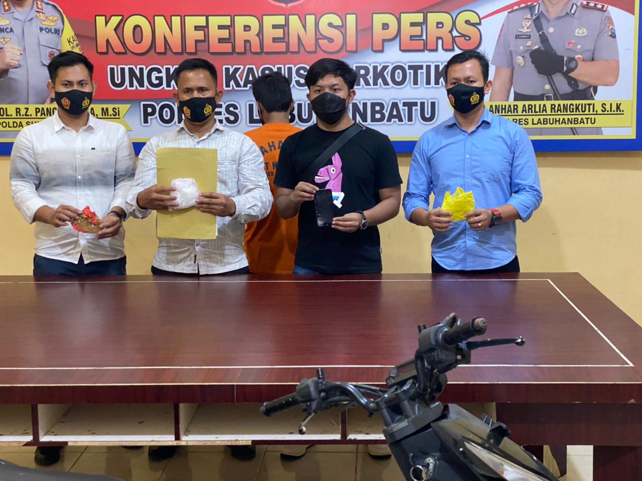 Under Cover Buy, Satres Narkoba Polrestabes Labuhan Batu Amankan Pengedar Sabu