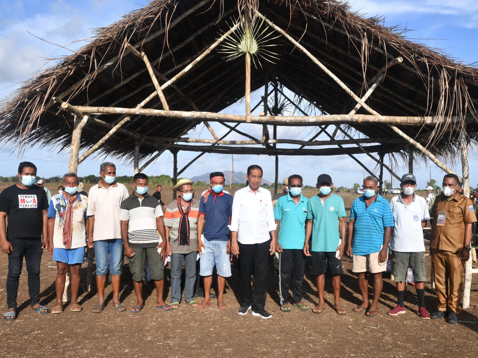 Presiden Serap Aspirasi Peternak Kerbau di Pulau Moa soal Kesulitan Air