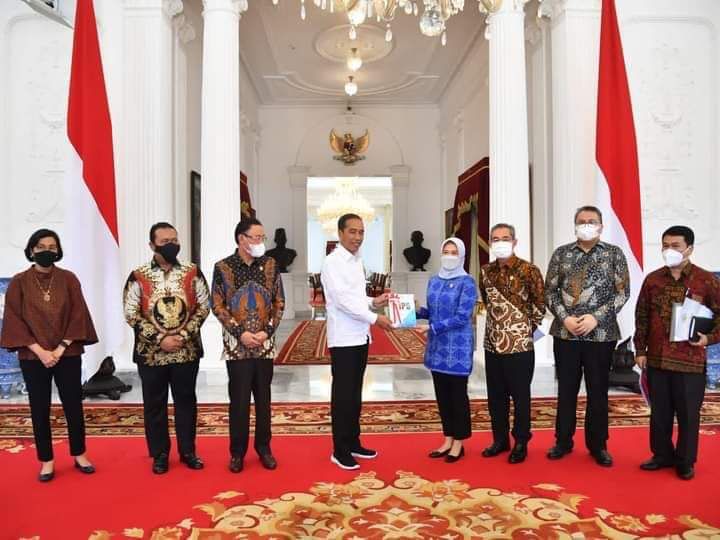 Presiden Jokowi Terima IHPS I Tahun 2022 Dari BPK