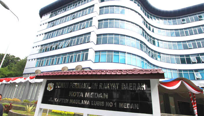 Dipolisikan Kasus Aniaya Warga, Anggota DPRD Medan DS dan HS Laporkan Balik