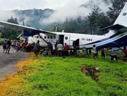 Pesawat SAM Air Tergelincir di Beoga-Puncak Papua Bawa 11 Penumpang