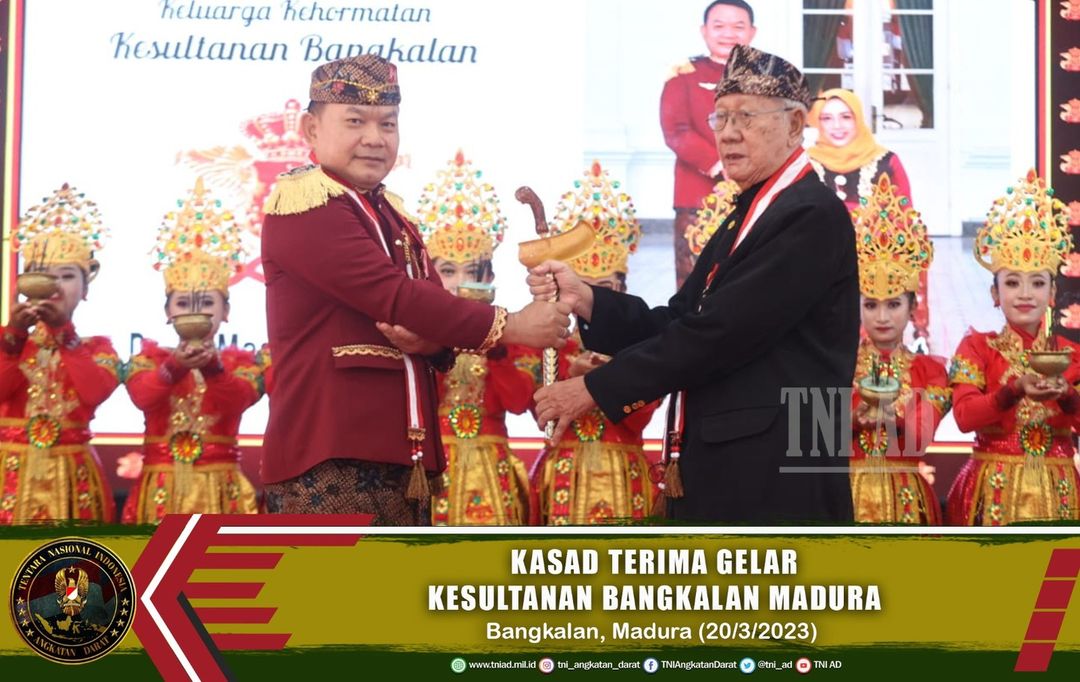 Jenderal TNI Dr. Dudung Abdurachman Terima Gelar Kesultanan Bangkalan Madura