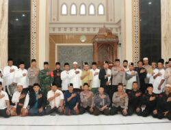 Safari Jumat Berkah di Masjid Nurul Islam Jalan Seksama Medan, Wakapolda Sumut: Masyarakat Mempunyai Tugas Sama Jaga Keamanan