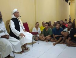 Ustad Irjen (Purn) Baharudin Jafar Beri Ceramah dan Bimbingan ke Tahanan Polrestabes Medan