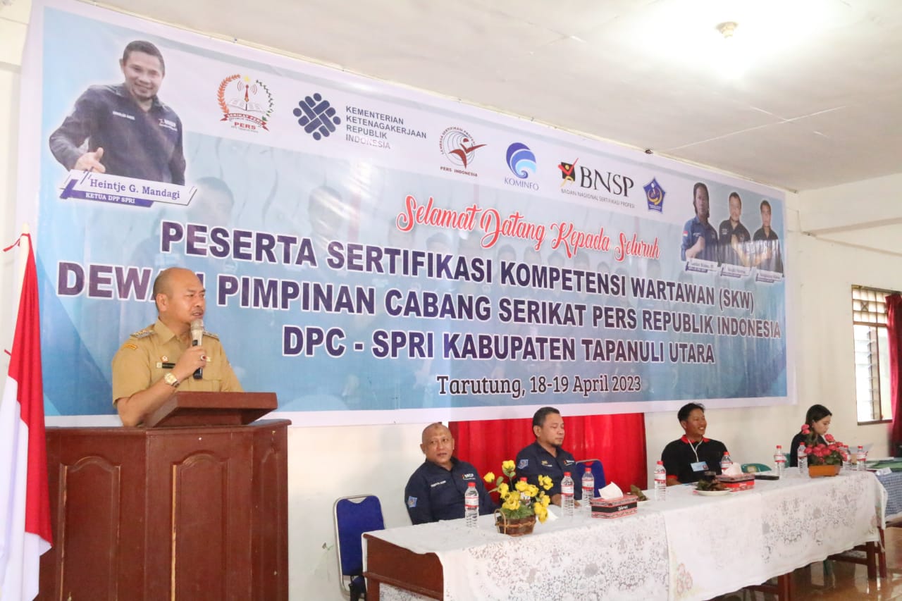 Bupati Taput Resmi Buka Sertifikasi Kompetensi Wartawan Dewan Pimpinan Cabang Sertifikat Pers RI DPC-SPRI Kabupaten Tapanuli Utara