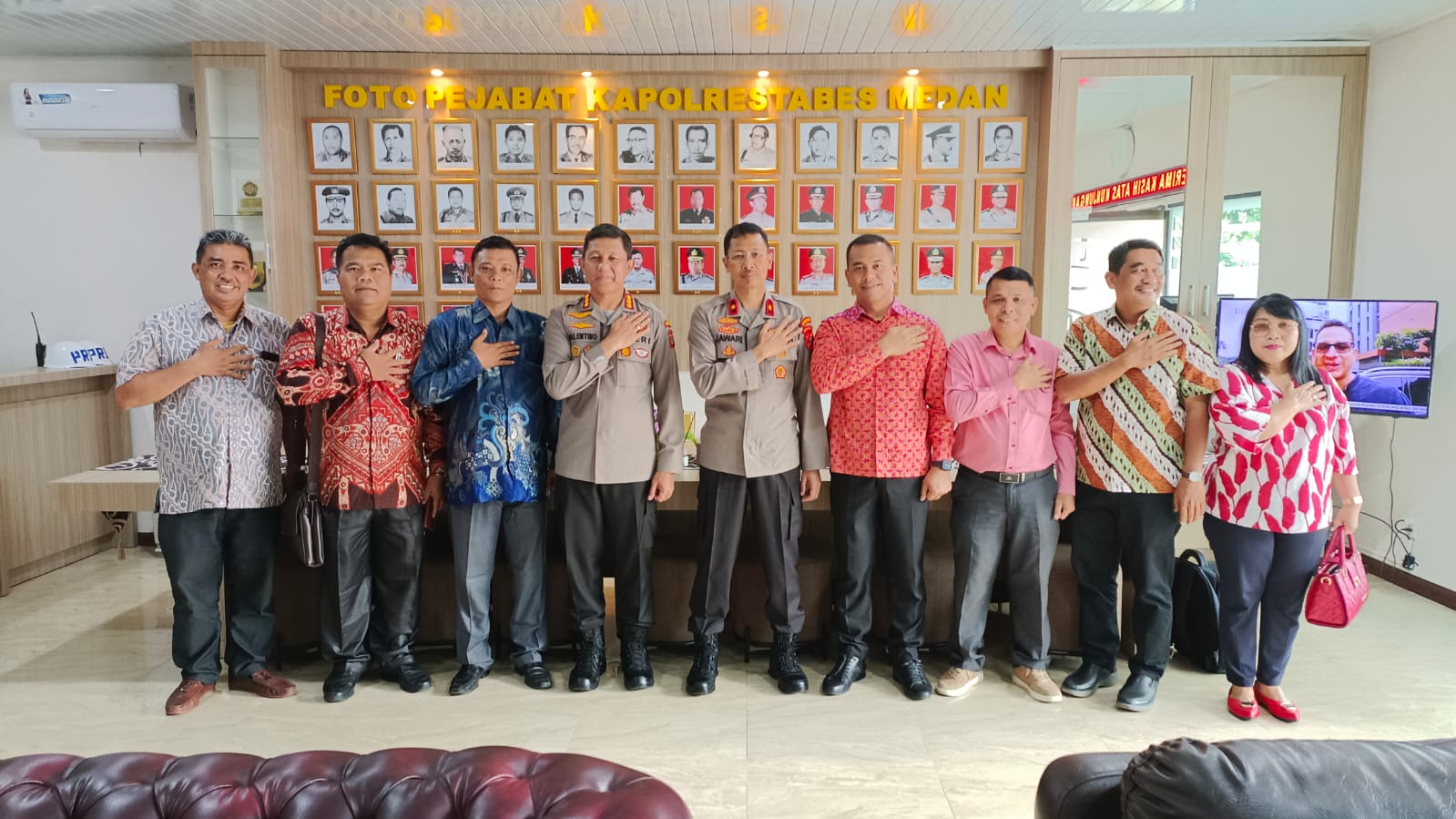 Pengurus Panitia PGPI Berkunjung ke Polrestabes Medan, Kasat Binmas : Polisi Siap Kawal Pengamanan Kegiatan Keagamaan di Medan