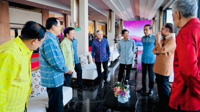 Hari Kedua Puncak KTT Ke-42 ASEAN, Para Pemimpin Kenakan Tenun Songke Manggarai