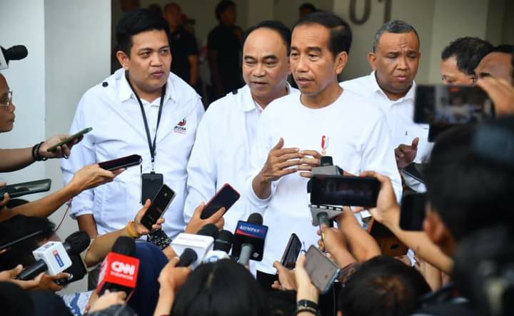 Presiden Ingatkan Menteri Agar Urusan Nyaleg Jangan Sampai Ganggu Tugas Harian