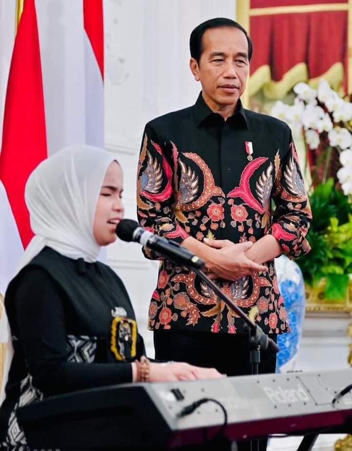 Presiden Jokowi Dorong Generasi Muda Percaya Diri Tampilkan Bakat