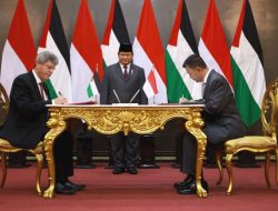 Menhan Prabowo Saksikan Penandatanganan Framework Kerja Sama Pendidikan Antara Unhan RI dan Kedubes Palestina