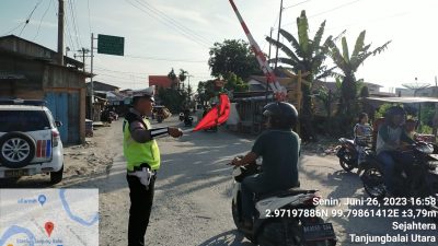 Sat Lantas Polres Tanjung Balai Laksanakan Program Kapolri Menempatkan Personil Dilapangan Pada Sore Hari