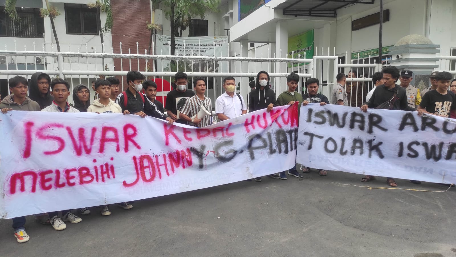 Oknum Kadishub Medan Terkesan Kebal Hukum, Puluhan Mahasiswa Kembali Geruduk Kejari Medan