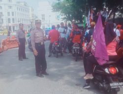 Berjalan Kondusif, Polrestabes Medan Kawal Demo Serikat Buruh di Lapangan Merdeka