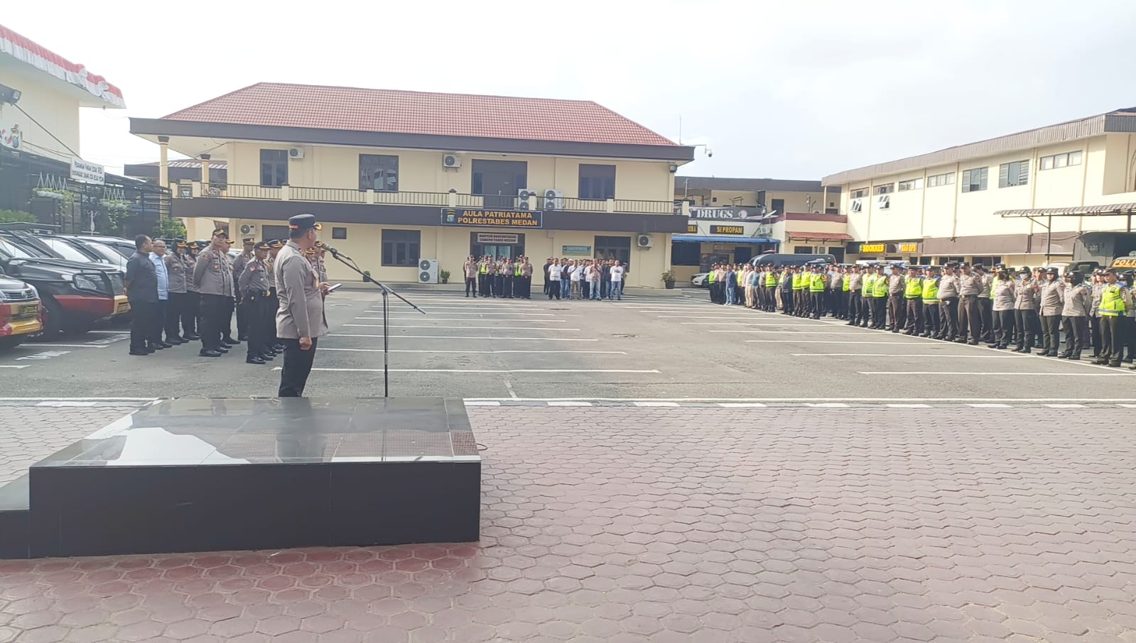 Wakapolrestabes Medan Cek Pengamanan Pasukan Kunjungan Presiden Rl