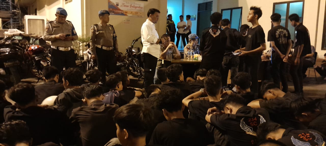 Ratusan Remaja Kelompok Geng Motor Diamankan Samapta Polrestabes Medan dan Polsek Sunggal
