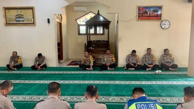  “Berpuasalah Kamu, Agar Kamu Sehat” Tausyiah Kompol Marluddin, S.Ag., M.H Di Mesjid Al Mubaroq Polres Madina