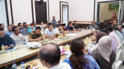 Pj Bupati Langkat Faisal Hasrimy Pimpin Rapat Evaluasi Kinerja Kepala OPD.